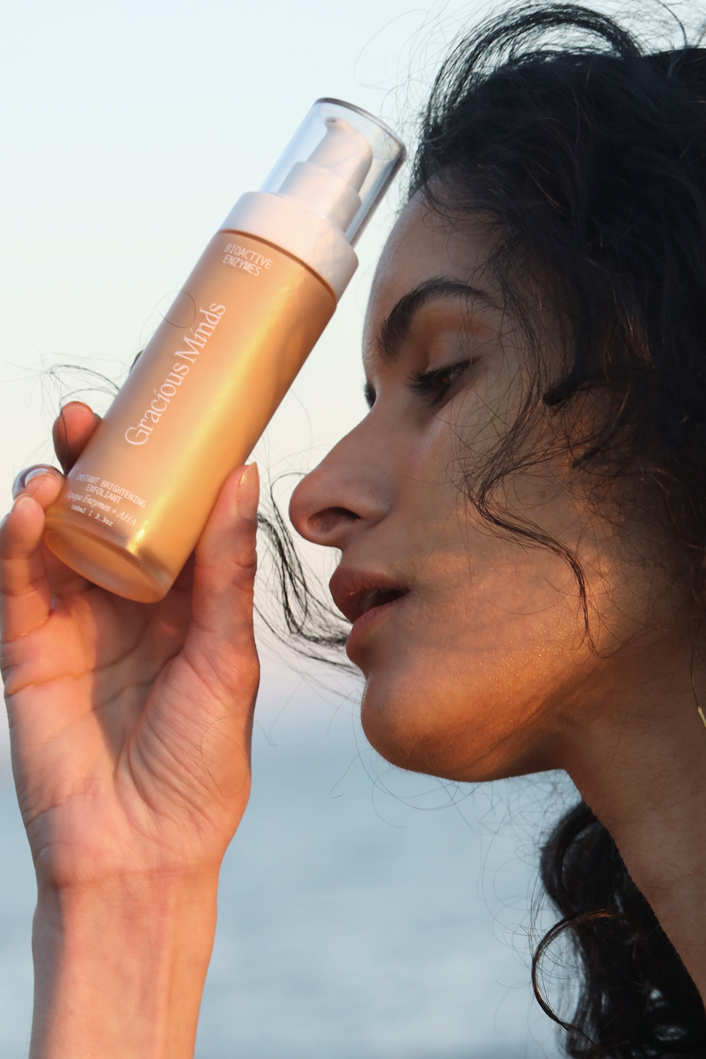 Bioactive Enzymes Instant Brightening Exfoliant