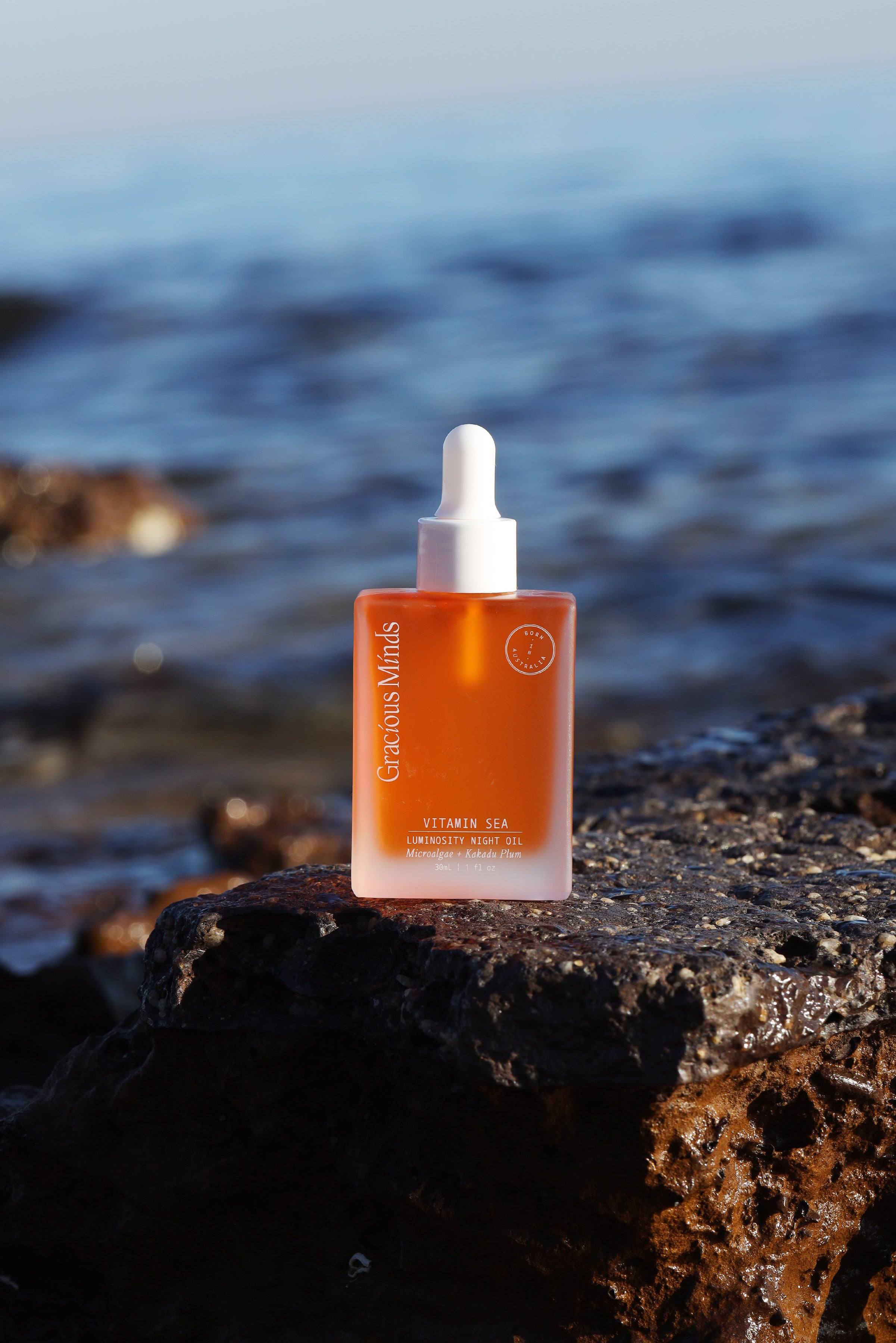 Vitamin Sea Luminosity Night Oil